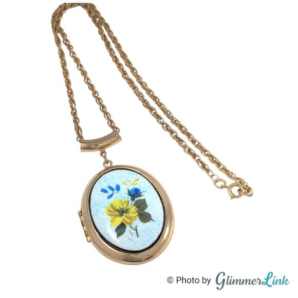 Vintage Oval Blue & Yellow Floral Gold Tone Photo Locket Pendant Necklace - Picture 1 of 13